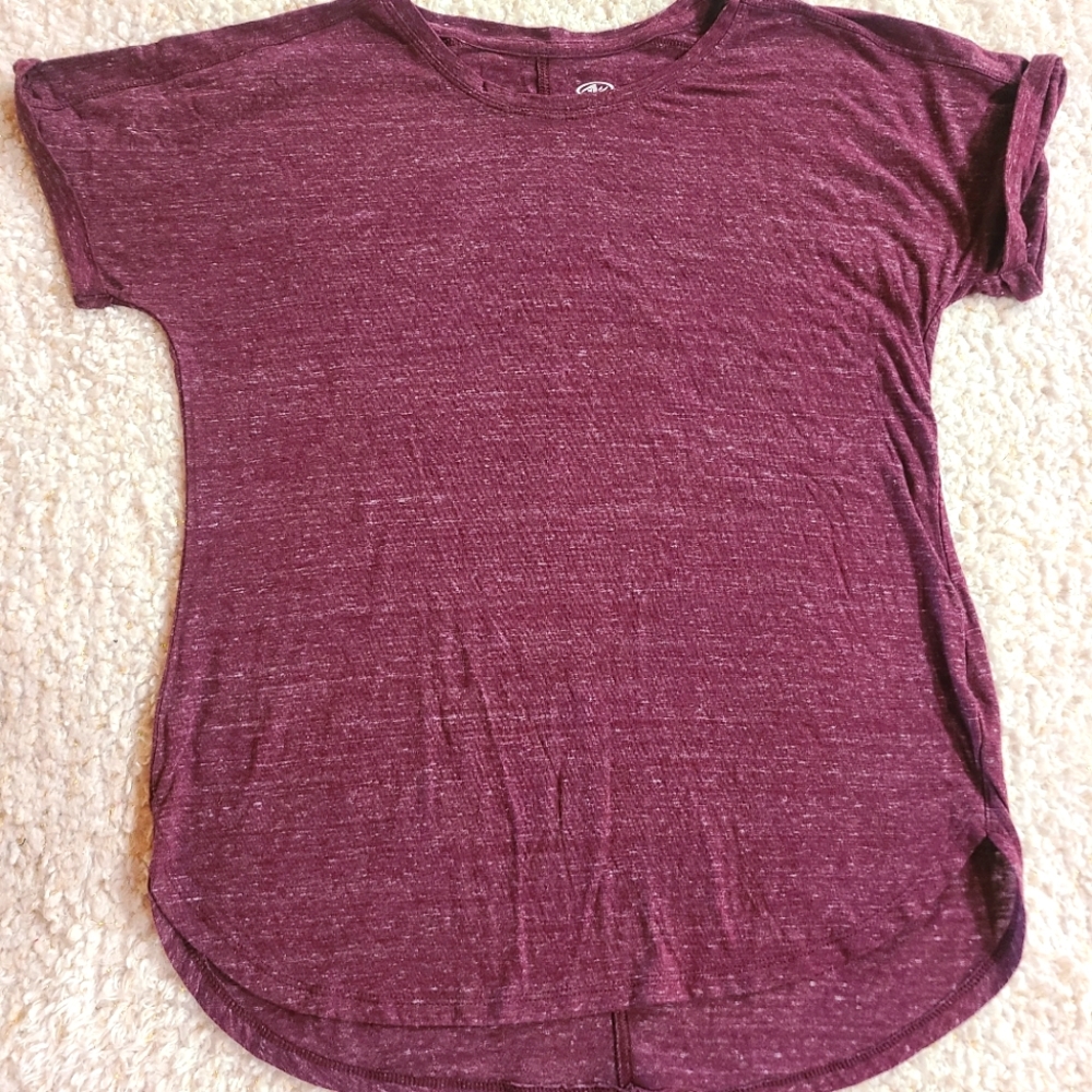 Athletic works t- shirt| Size M